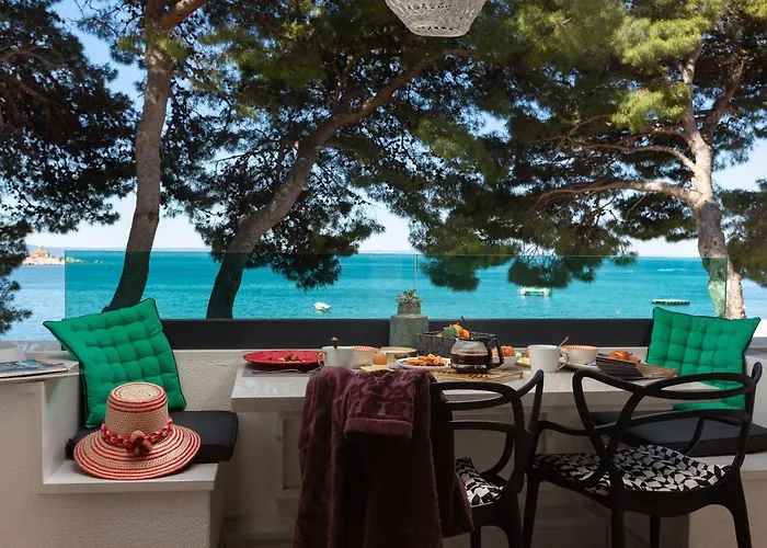 Beach Apartment \'Hedonist\'